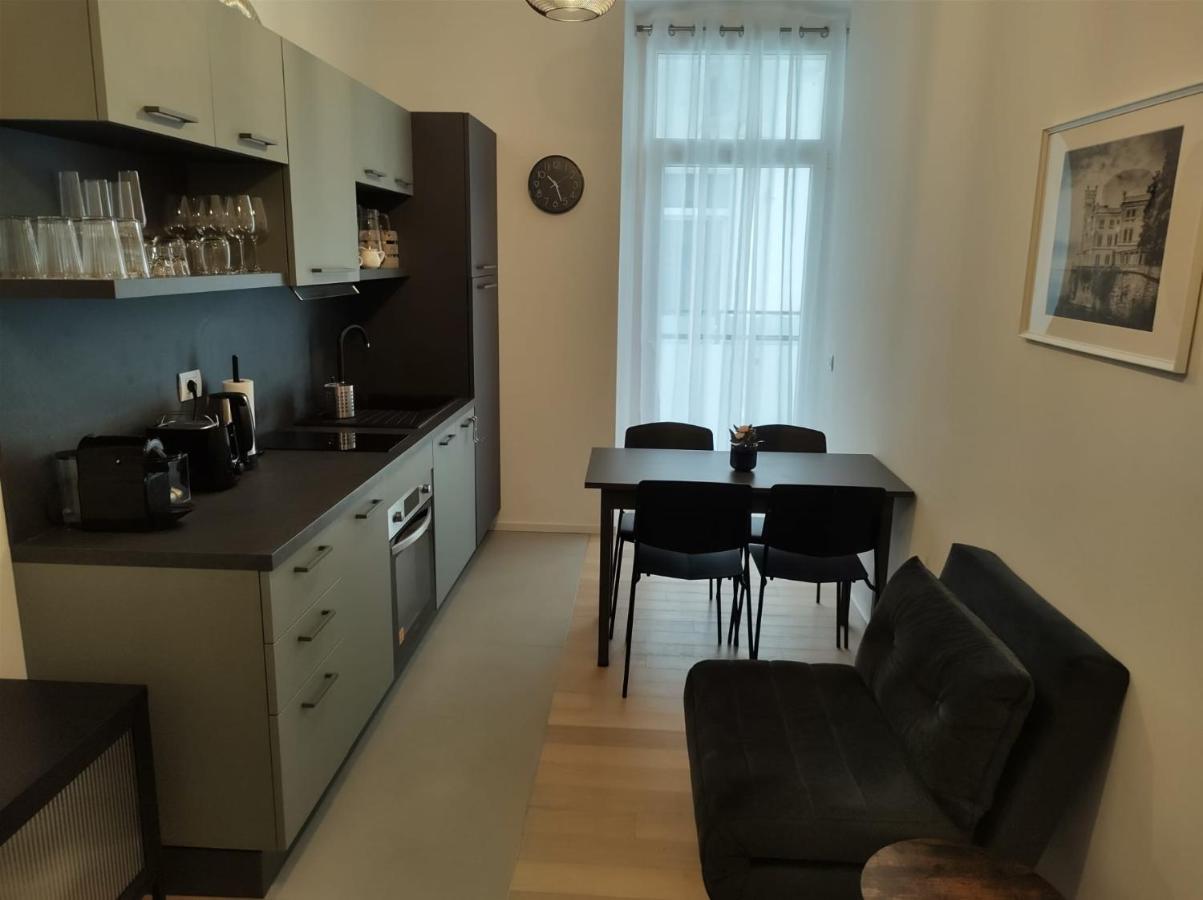 Boutique Apartments Cecilia Trieste Extérieur photo